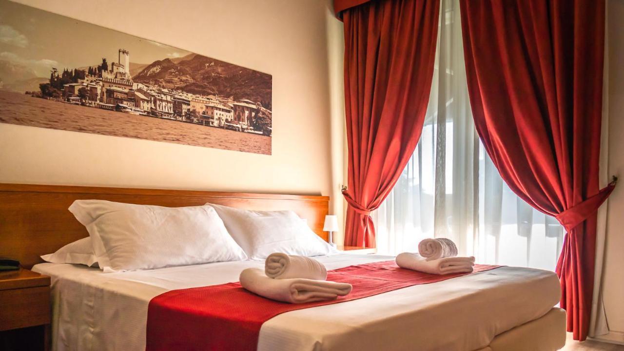 Hotel Venezia Park Castelnuovo del Garda Exterior foto